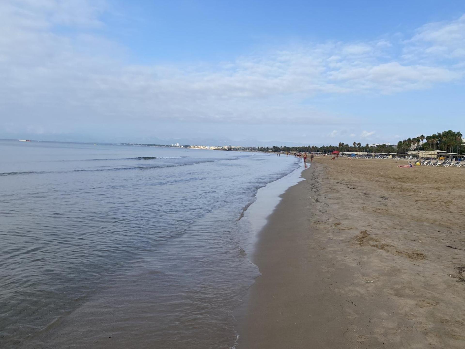 Apartamento Con Piscina En 1ª Linea De Playa En سالو المظهر الخارجي الصورة